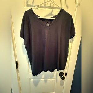 Navy  J.Jill V-Neck back pleat T-Shirt